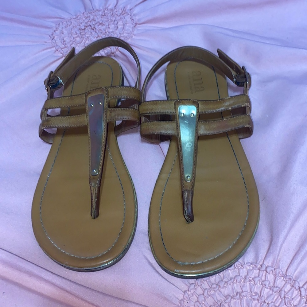 a.n.a brown sandals // size 8
